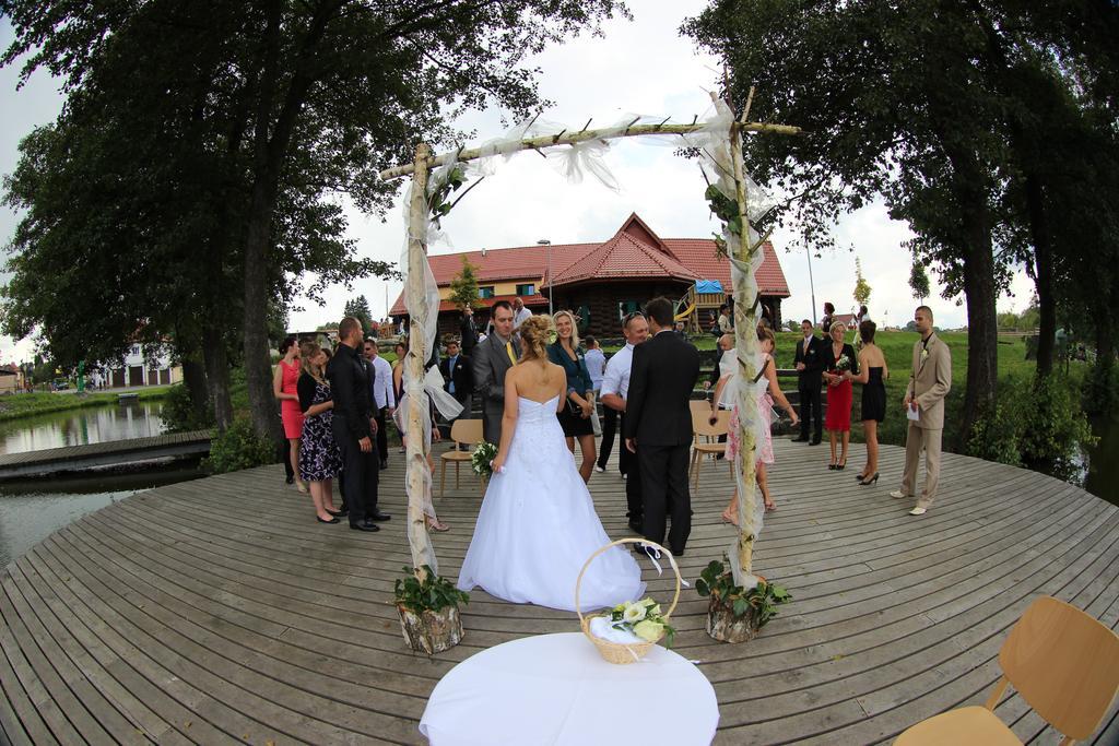 Hotel Agnes Bohdaneč Εξωτερικό φωτογραφία
